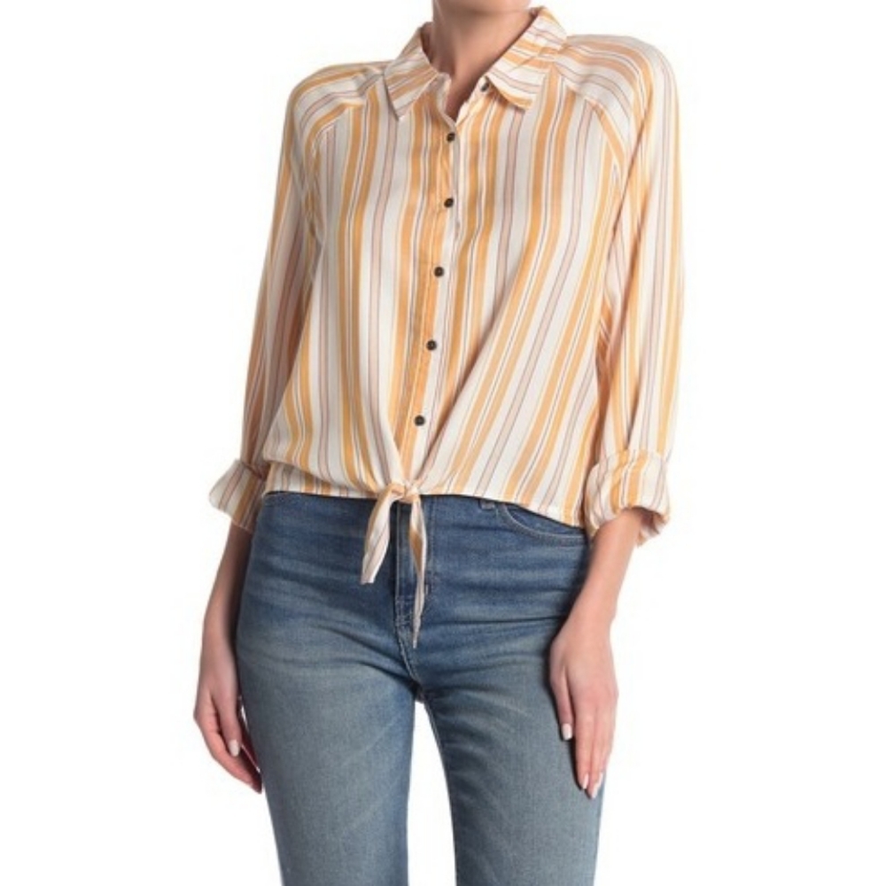 Love Fire | NWT Tie Front Long Sleeve Button …